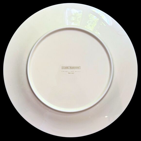 Kobe "Charlton Hall" CHRISTMAS 10 5/8" Dinner Plates - Retired Japan - Picture 2 of 8